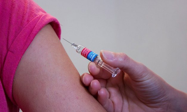 Chorvatsko prodlužuje platnost očkování pro vstup do země